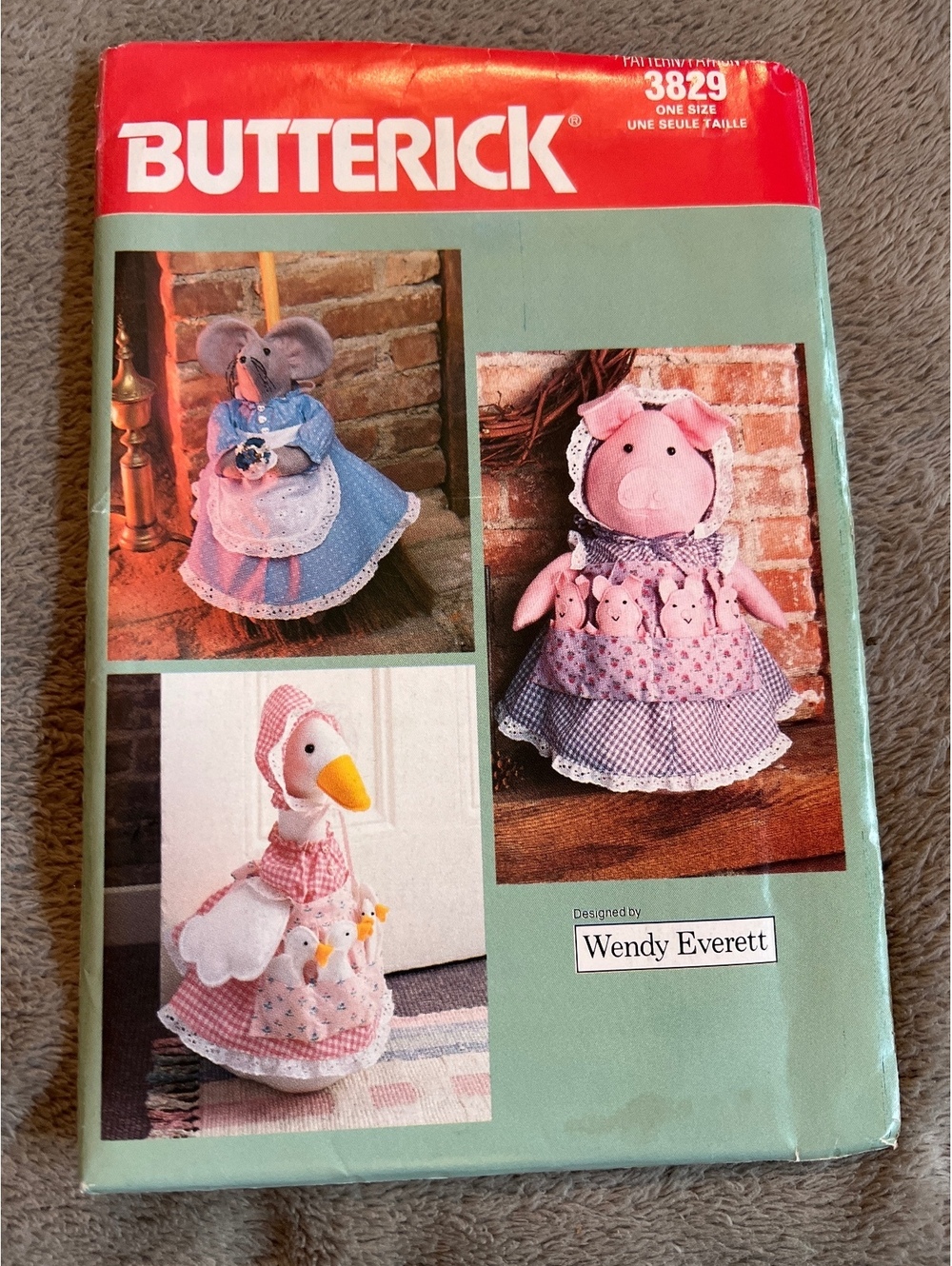 Butterick 3829 One Size Mouse, Pig, Goose Doorstop Sewing Pattern